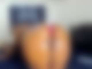 RiyaPolo's Live Sex Cam Show