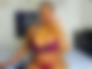 Live cam show with RiyaPolo - BBW Mature on Camsoda