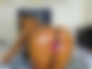Live cam show with RiyaPolo - Ebony Toys on luckytryst.com