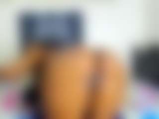 Live cam show with RiyaPolo - Ebony HD on Camsoda Late Night