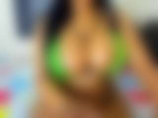 Live cam show with RiyaPolo - Big Nipples on Cam Slut