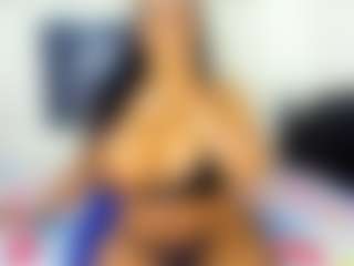 RiyaPolo's Live Sex Cam Show