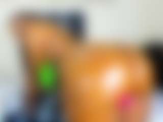 RiyaPolo's Live Sex Cam Show