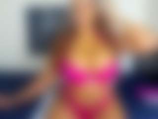 RiyaPolo's Live Sex Cam Show