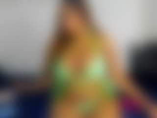Live cam show with RiyaPolo - Big Nipples on sexylive.show