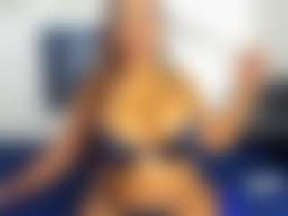 RiyaPolo's Live Sex Cam Show
