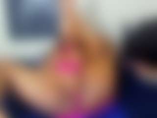 RiyaPolo's Live Sex Cam Show