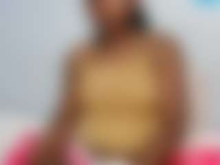 Live cam show with Vanessamdee - Thong on PervPlay.com