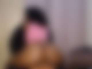 Live cam show with cupcakexglossy - Ebony on Camsoda | kenya