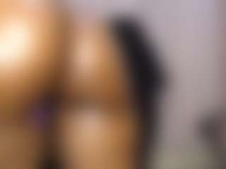 cupcakexglossy's Live Sex Cam Show