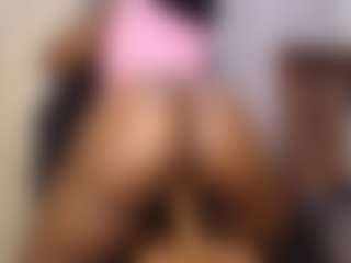 Live cam show with cupcakexglossy - Spank Black on Camsoda