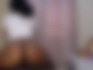 cupcakexglossy's Live Sex Cam Show