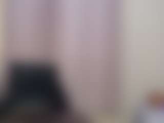 Live cam show with cupcakexglossy - Ebony on Camsoda | kenya
