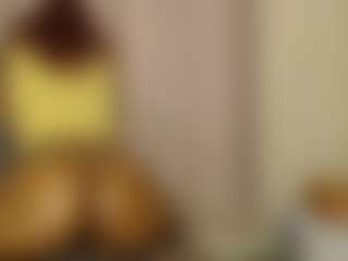 Live cam show with cupcakexglossy - Ebony on crypto-cams | kenya