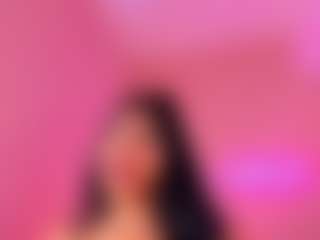 Live cam show with Madeleine Summer - Hazel Eyes on Fit Hotties