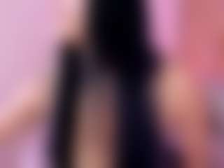 Live cam show with Madeleine Summer - Sexy on Adult Interactions