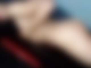 Live cam show with Veroniika-Gill - Black Hair on Camsoda.co
