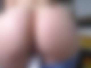 Live cam show with Wendy-sweett - Goth on CamwithHer