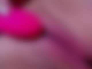 CherryLips's Live Sex Cam Show