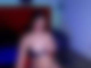Live cam show with CherryLips - Solo on StripNow