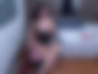 CherryLips's Live Sex Cam Show