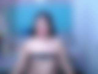 Live cam show with CherryLips - Goth on CamClone