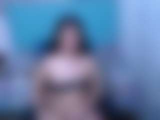 CherryLips's Live Sex Cam Show