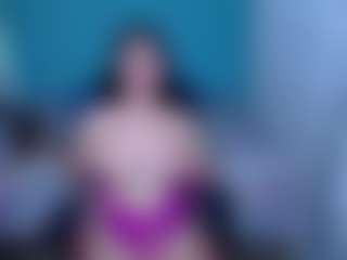 Live cam show with CherryLips - Goth on slutload
