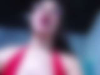 Live cam show with CherryLips - Solo on madthumbs