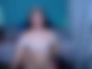 CherryLips's Live Sex Cam Show