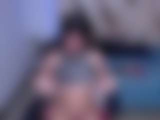 Live cam show with CherryLips - Emo on sexytreat.net