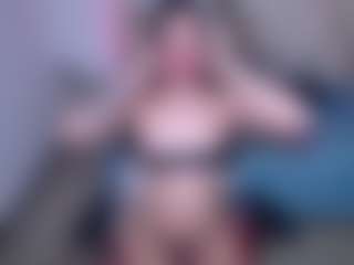 CherryLips's Live Sex Cam Show