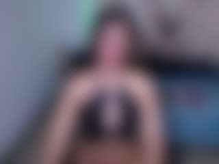 CherryLips's Live Sex Cam Show