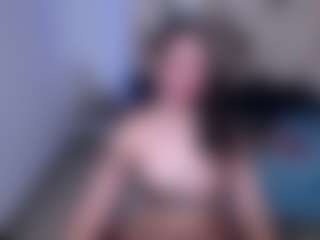 CherryLips's Live Sex Cam Show