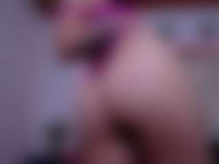 CherryLips's Live Sex Cam Show