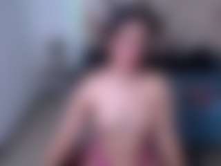 CherryLips's Live Sex Cam Show