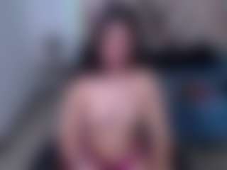 CherryLips's Live Sex Cam Show