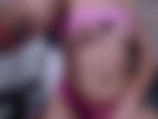 CherryLips's Live Sex Cam Show
