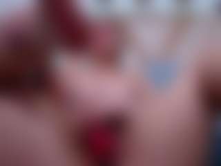 CherryLips's Live Sex Cam Show