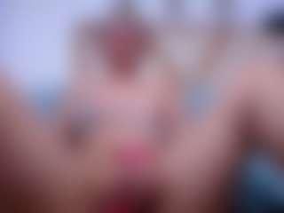 CherryLips's Live Sex Cam Show