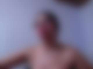 CherryLips's Live Sex Cam Show