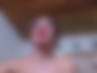 CherryLips's Live Sex Cam Show