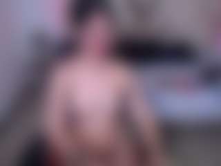 CherryLips's Live Sex Cam Show
