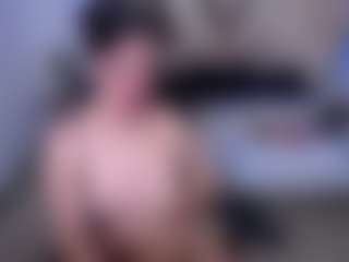 CherryLips's Live Sex Cam Show
