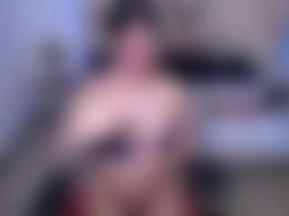 Live-Cam-Show mit CherryLips - Thin auf Camsoda