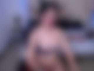 CherryLips's Live Sex Cam Show