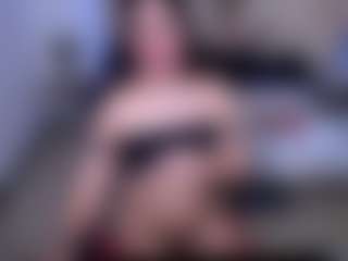 CherryLips's Live Sex Cam Show