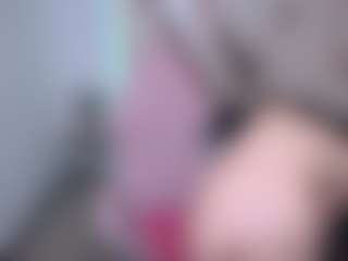 Live cam show with CherryLips - Latina on Camsoda | colombia