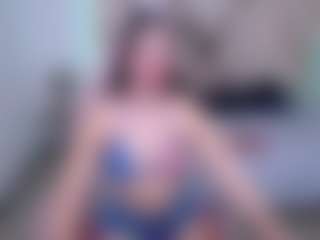 CherryLips's Live Sex Cam Show