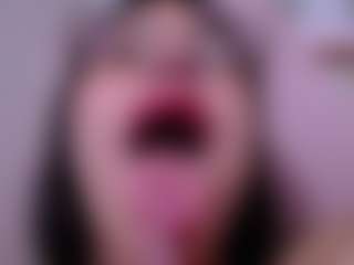 CherryLips's Live Sex Cam Show